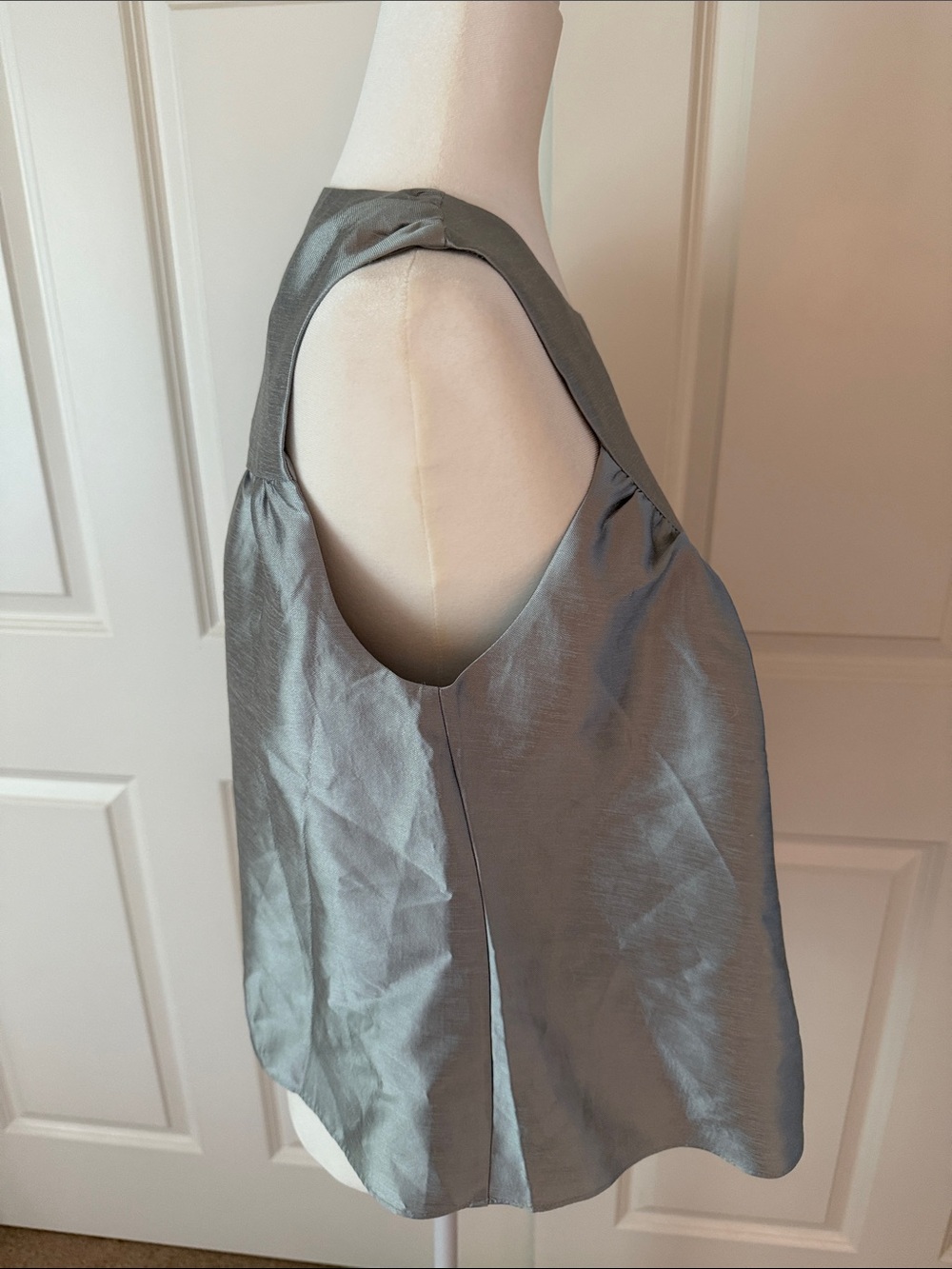 Satin Ruffle-Panel Tank Top - Grey - Picture 4 of 5